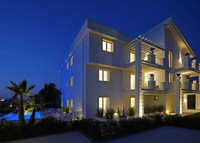 Villa Bianca Luxury Apartments