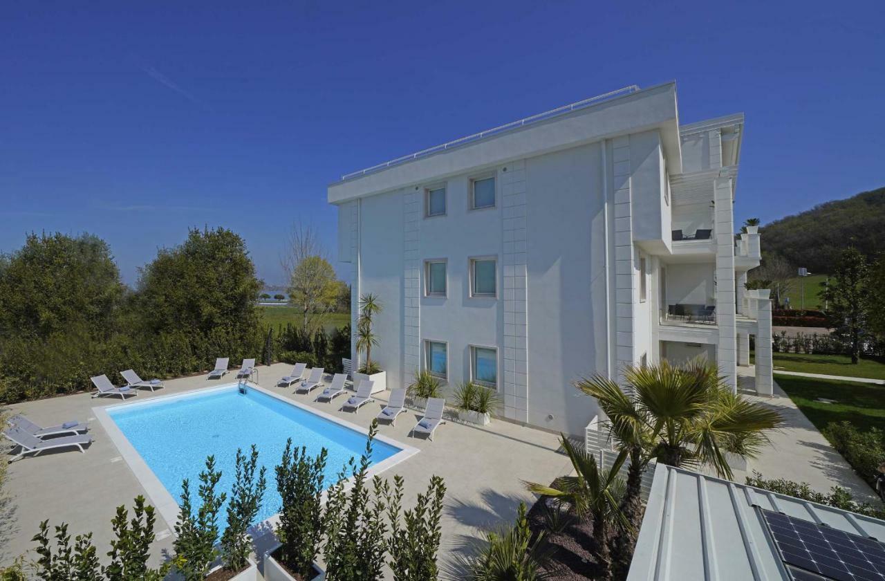 Apartment Bianca Luxury Desenzano del Garda